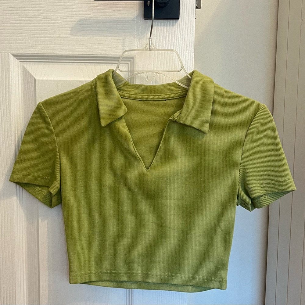 SHEIN collared cropped shirt